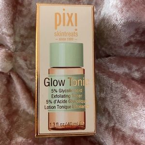 NWT Travel Size Pixi Glow Tonic!